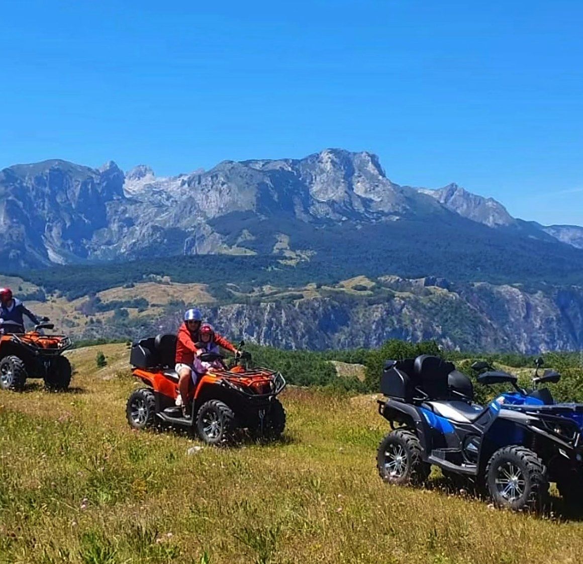 Safari na kvadovima — vidikovac iznad Pive